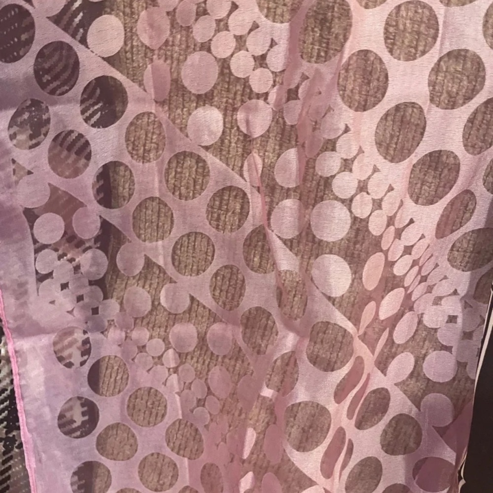 Stylish Multi-Patterned Scarves - Picture 4 of 5